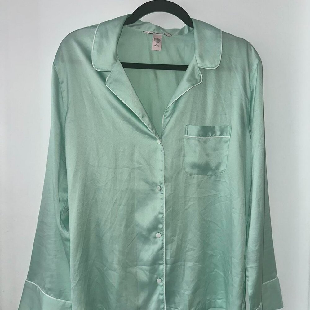 Women's Victoria's Secret Y2K Silk Pajama Top Mint Green Medium